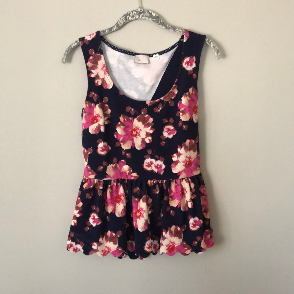 Floral top
